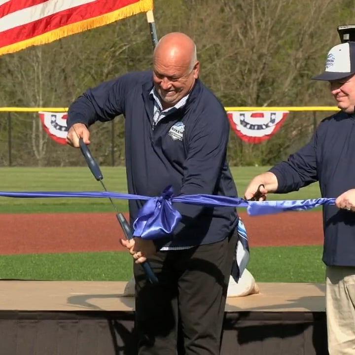 Cal Ripken Jr. brings major league feel to youth baseball at Elizabethtown Sports Park